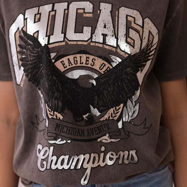 Kesi Chicago t-paita hopeisella printillä-3