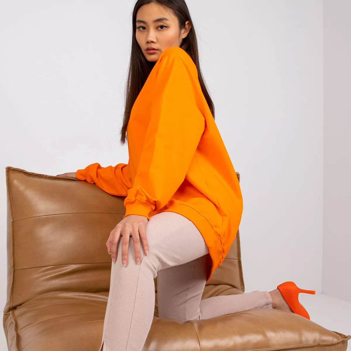 Basic Twist trikoopaita oranssi-10