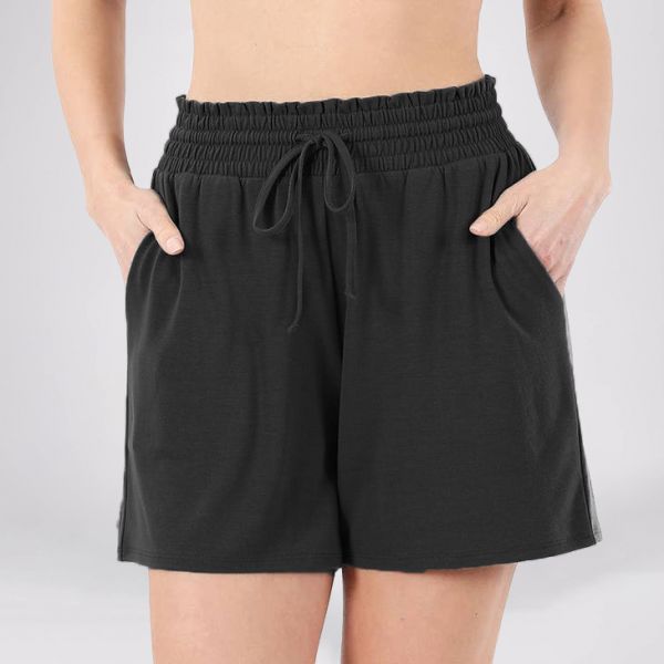 Zenana Danna shortsit musta-1