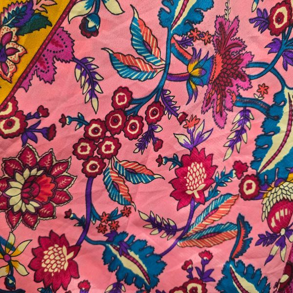 Tilonia haaremijumpsuit pinkkikuvioinen-4